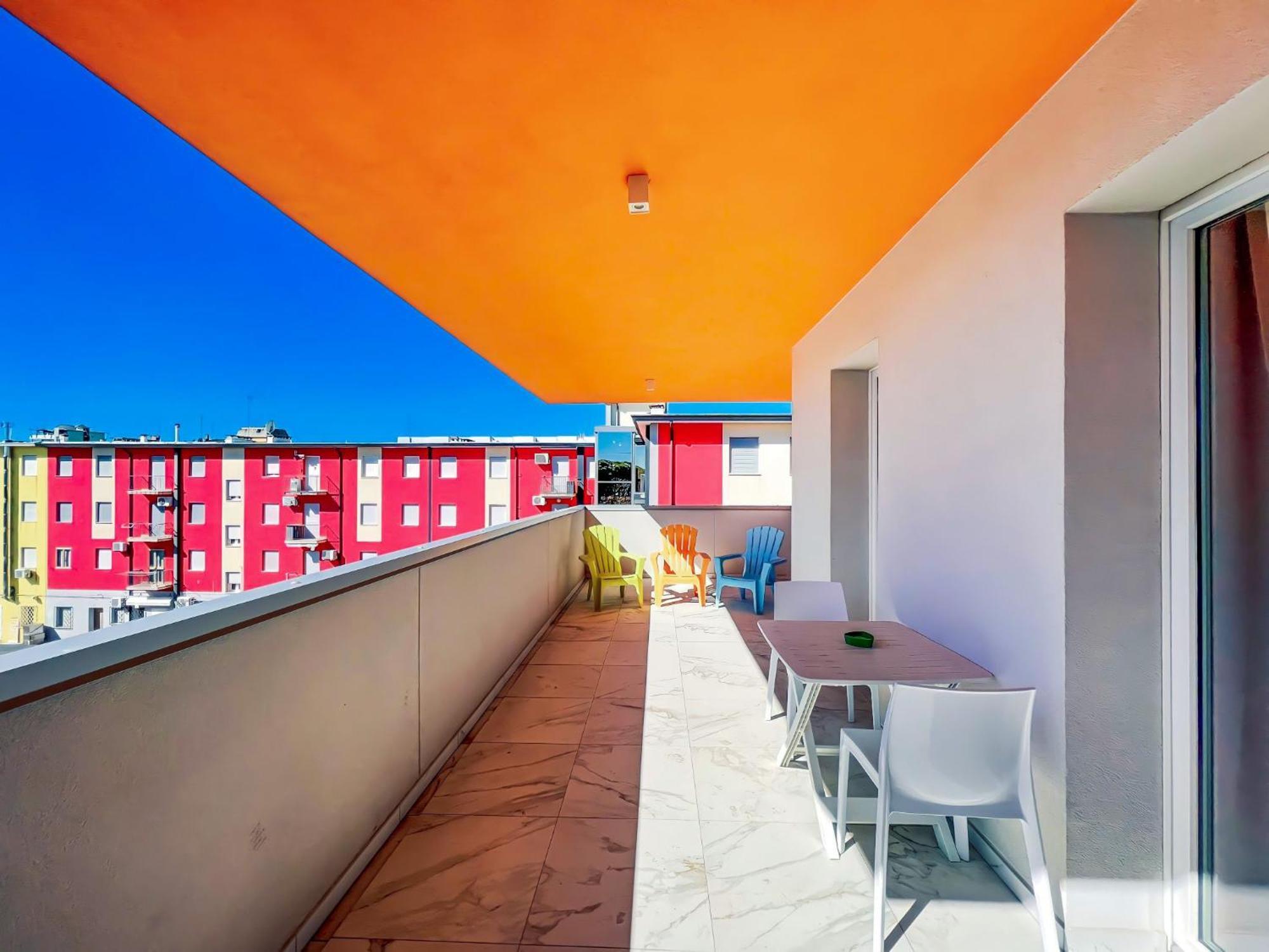 Flat A Stones Throw From The Centre Of Apartment